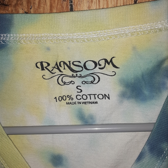 Tie Dye novelty Halloween shirt - Picture 3 of 3